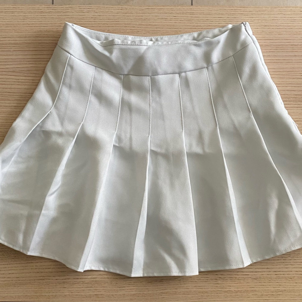 White Pleated Mini Skirt